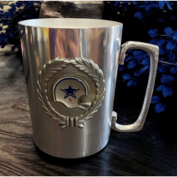 Dallas Cowboys Mug Candle 15oz Storm Watch Scent Handmade Repurposed Gift - Picture 1 of 2